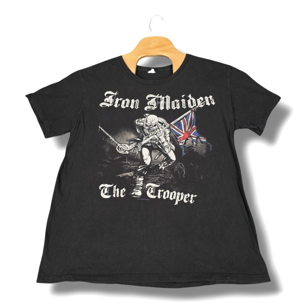 Iron Maiden The Trooper Graphic Band Tee Womens 2XL Black T-Shirt Rock Metal Y2K